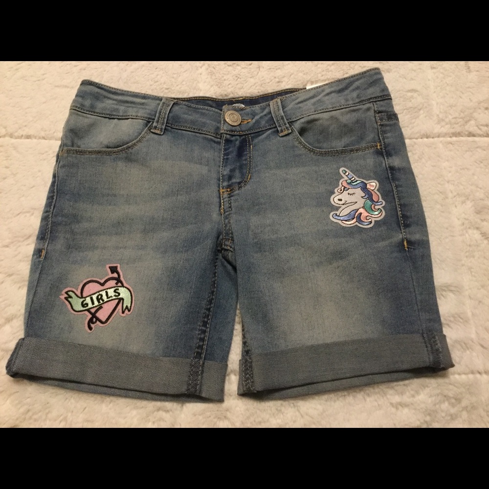 Unicorn Bermuda shorts